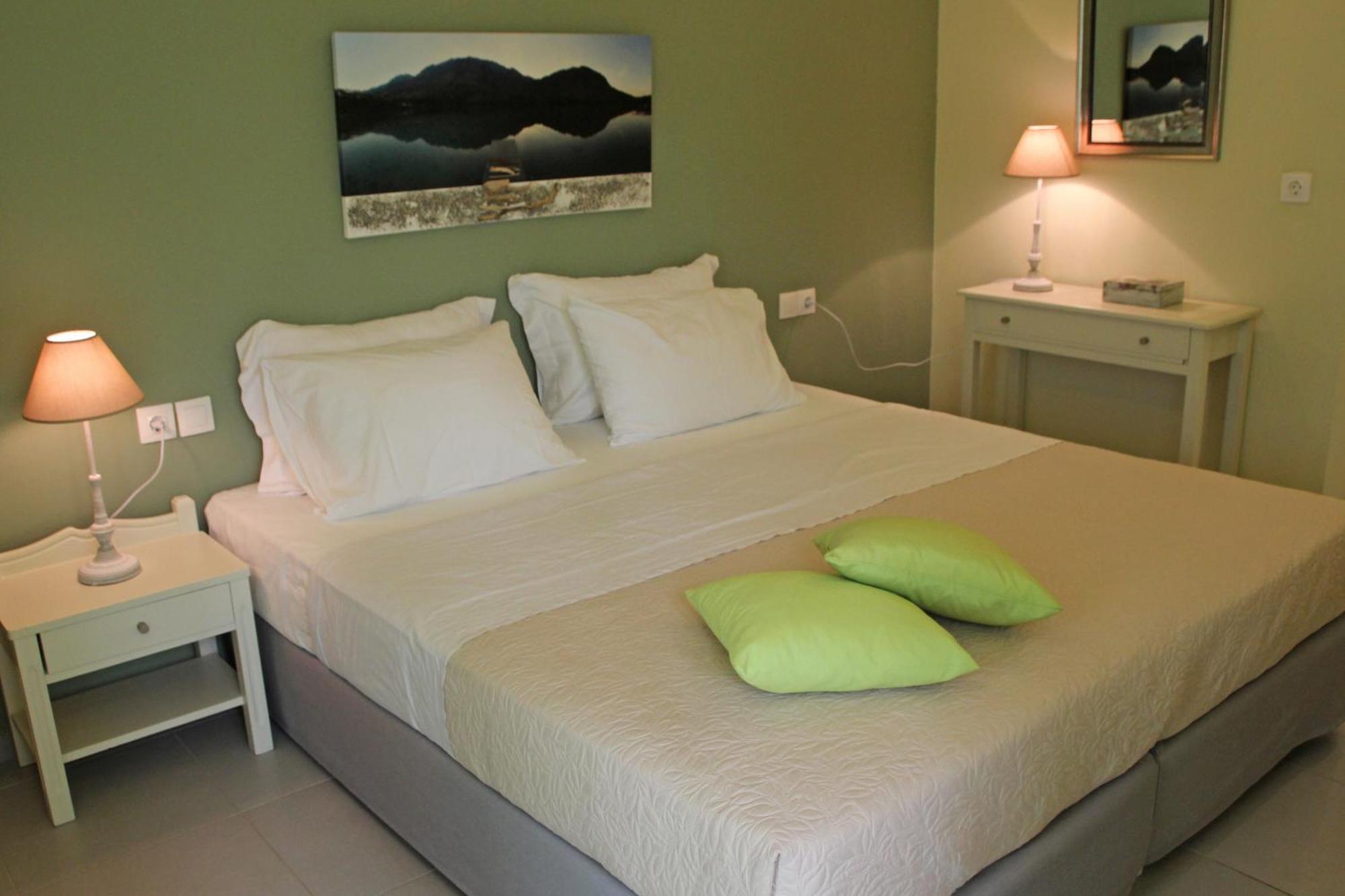 Effi Apartments Platanés Pokoj fotografie